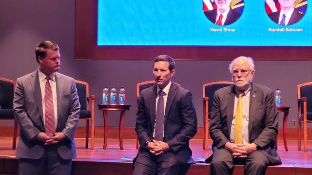 전직 미국 국방부 당국자들