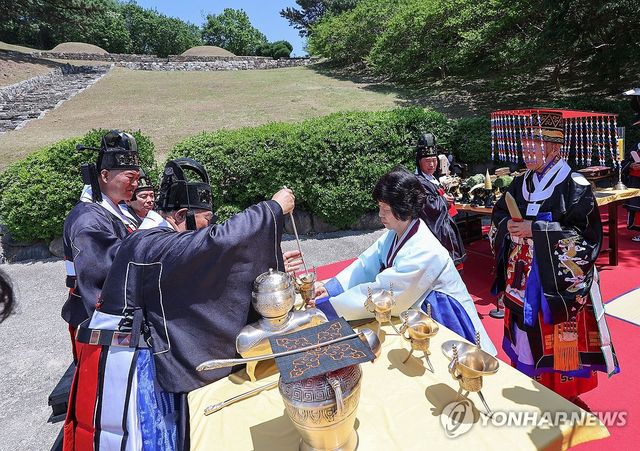 고려 마지막 왕 공양왕 봉제