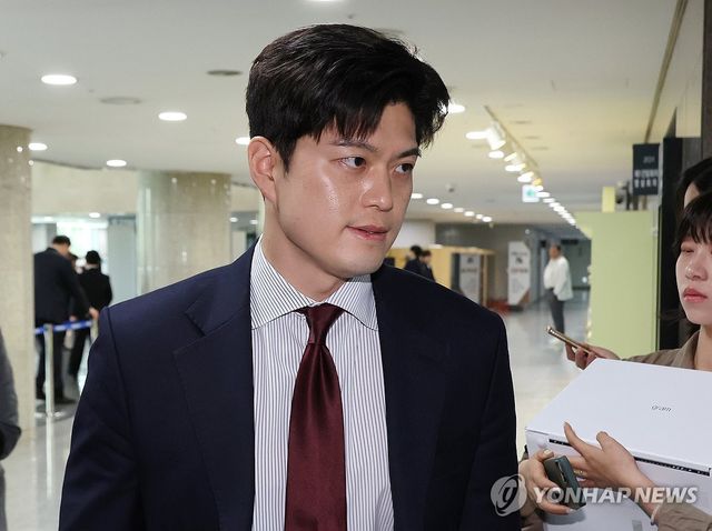 이동하는 김용태 공동선거대책위원장 지명자