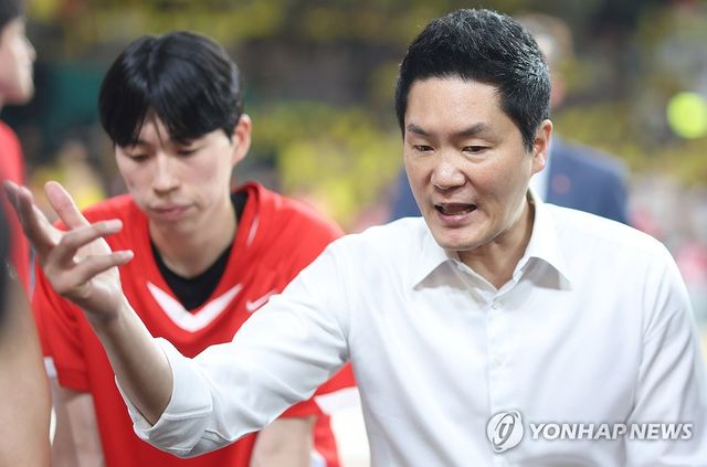 서울 SK 나이츠 전희철 감독