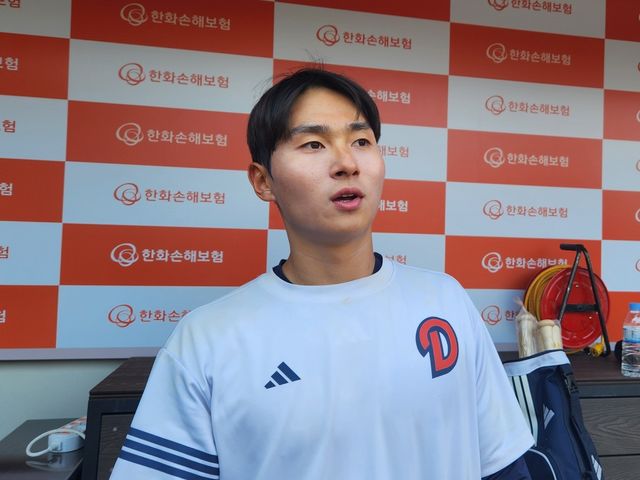 인터뷰하는 두산 임종성