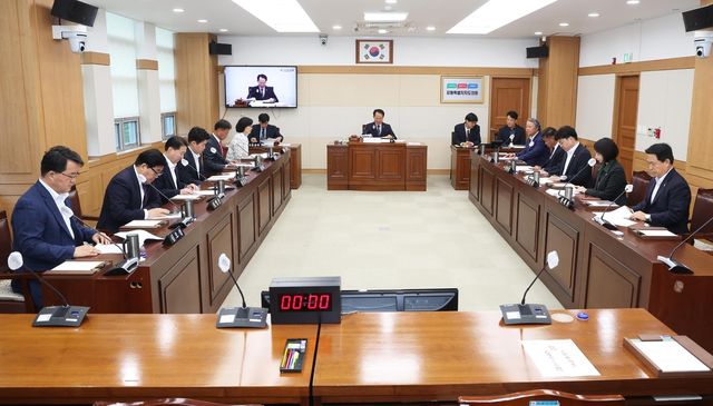 강원도의회 '강원문화재단 대표이사 인사청문특별위원회