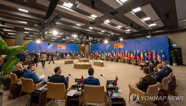 나토 외무장관 회의