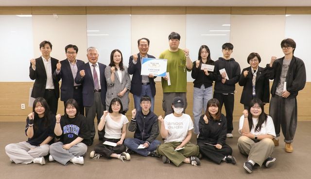 우송대 사회복지학과, 스승의날 교수들이 모은 학생 장학금 수여