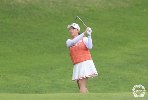 안선주의 웨지 샷.