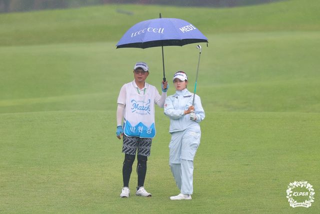 박현경의 아이언샷.