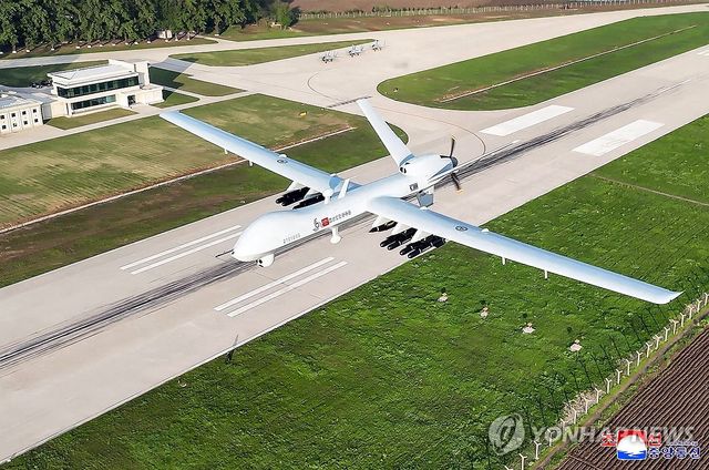 북한 김정은, 공군 방공·공습훈련 지도