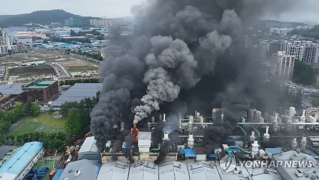 불길 이는 광주 금호타이어 공장