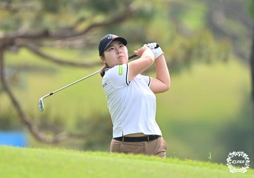 홍정민의 아이언샷.