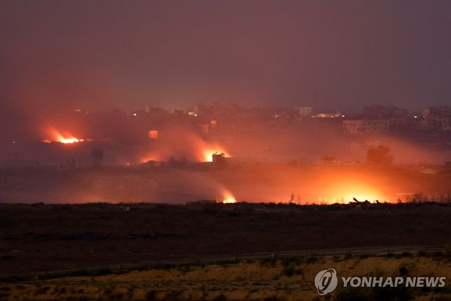 불타는 가자지구