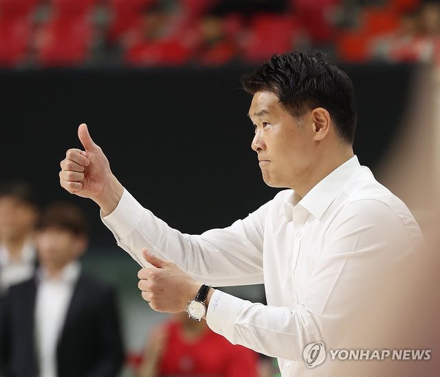 조상현 감독 '잘했어'