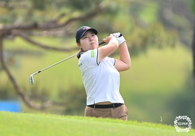 홍정민의 아이언샷.