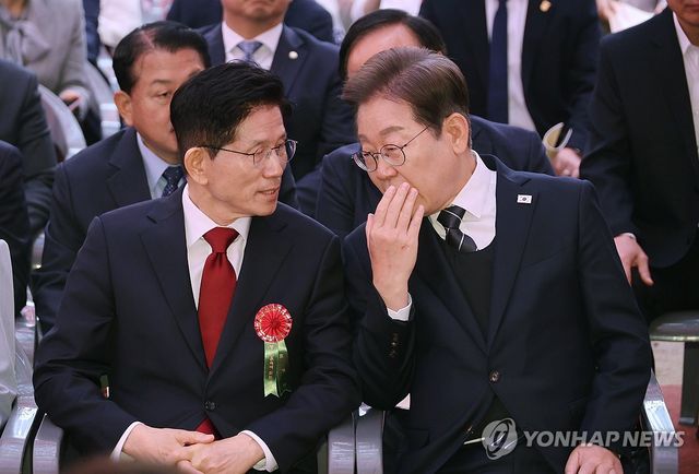 이재명-김문수 대화