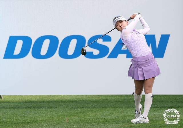 이예원의 티샷.