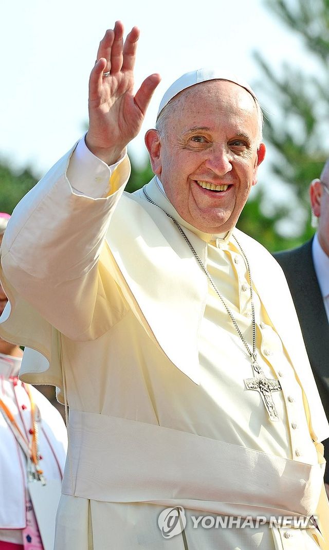 방한 당시의 프란치스코 교황
