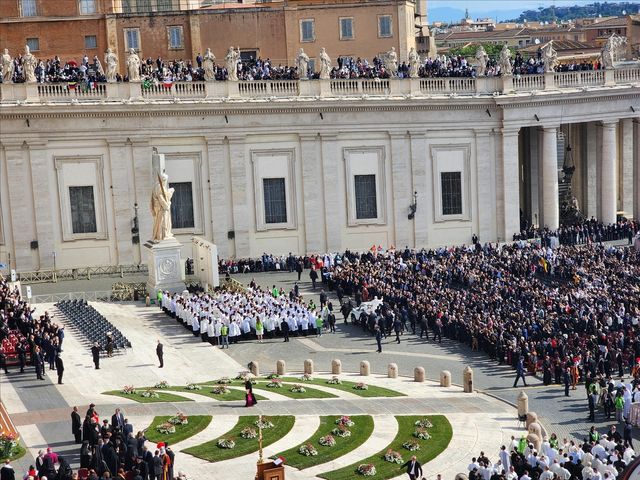 레오 14세 교황의 광장 순례