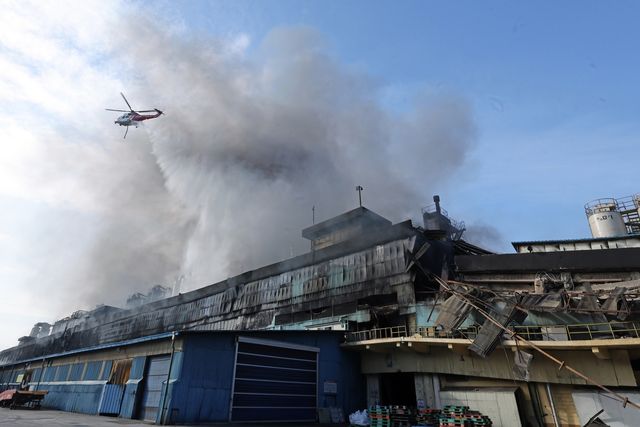 검게 그을린 금호타이어 광주공장