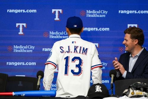 등번호 13번을 단 김성준