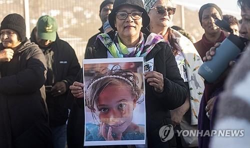 남아공서 1년 전 실종된 조슐린 스미스 양의 사진