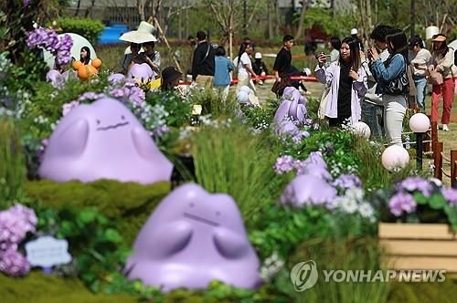 포켓몬타운 2025의 주인공은 무한 가능성의 '메타몽'