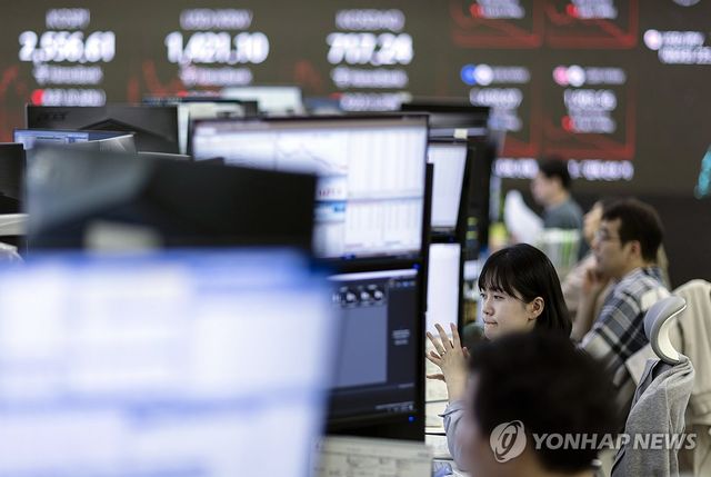 코스피 2,550대 하락 마감…코스닥 1.3% 내려