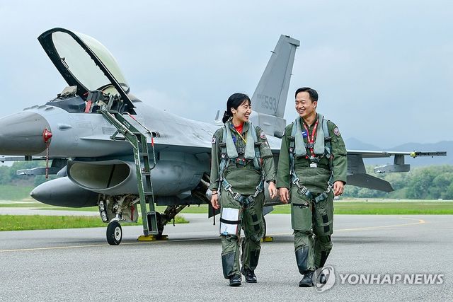 공군 부부 조종사, 첫 해외연합훈련 참가