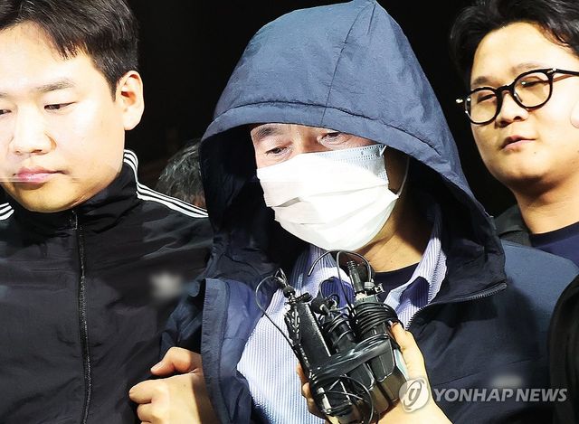 시흥 흉기사건 용의자 시흥경찰서로 압송