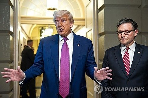 미 연방의사당 방문한 트럼프 대통령