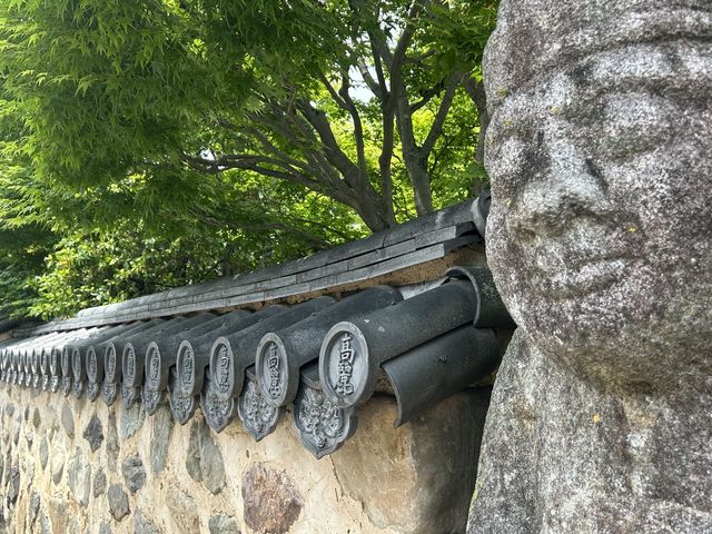 일본 교토 고려미술관 입구 