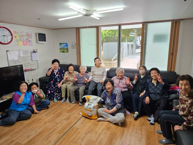 충남 공주지역 경로당에 공주쌀 지원 