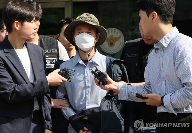 경찰서 나서는 '시흥 살인사건' 피의자 차철남