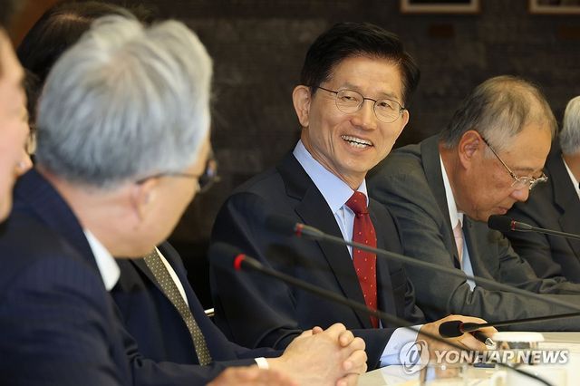 활짝 웃는 국민의힘 김문수 대선 후보