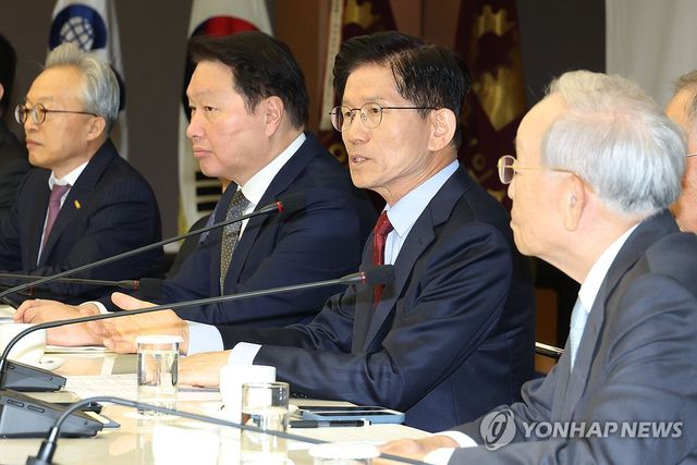 인사말 하는 국민의힘 김문수 대선 후보