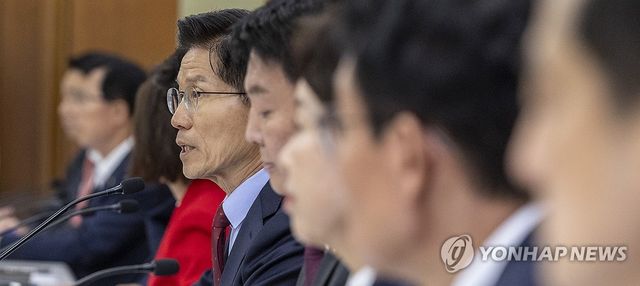 김문수 후보, 한국거래소 찾아 현장 선거대책회의