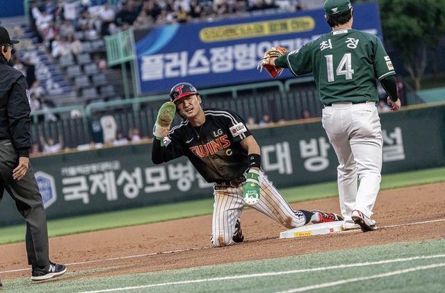 3회 더블스틸로 역전을 이끈 LG 박해민