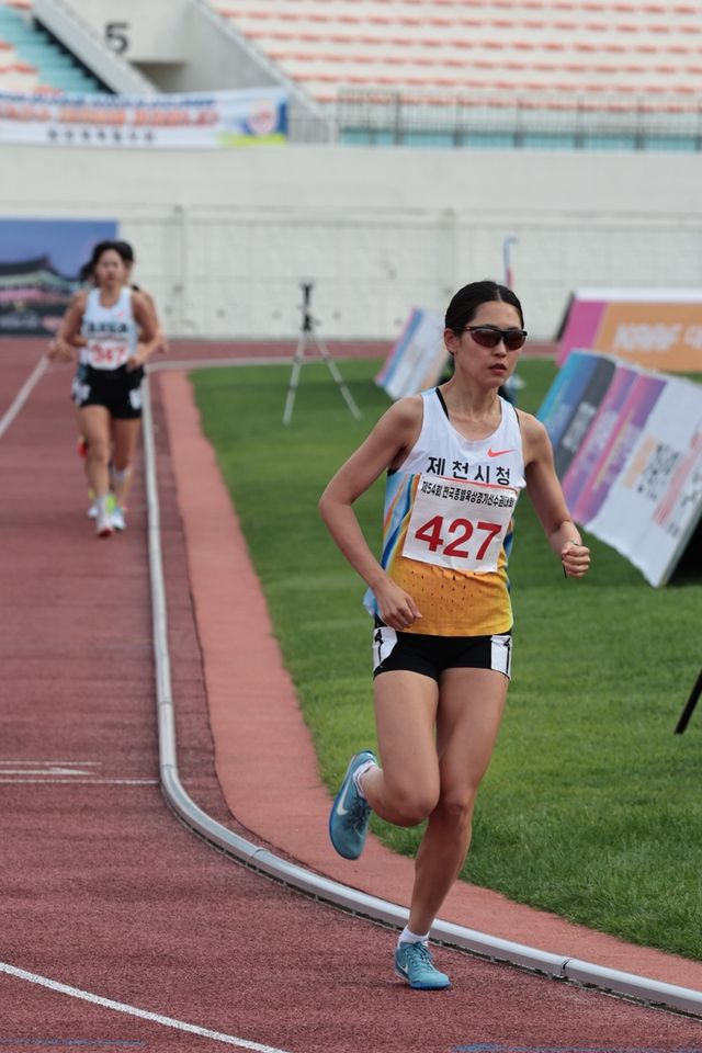 최경선, 여자 10,000ｍ 우승