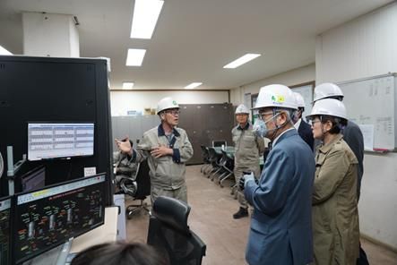 영풍 사와이사들, 석포제련소 방문…"현장경영 강화"