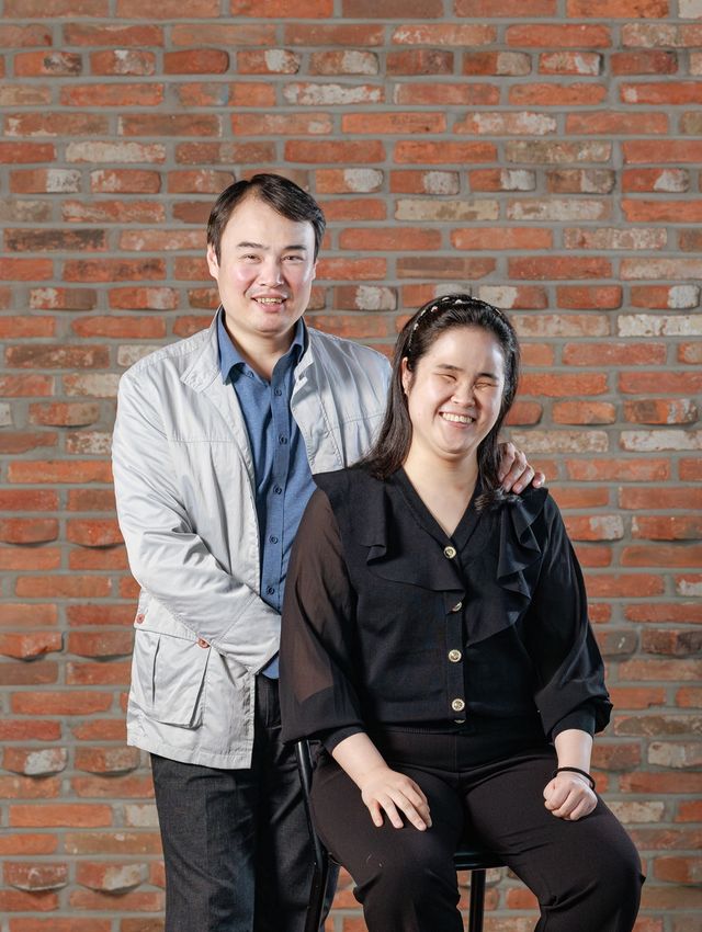 정해궁 한빛예술단 원장(왼쪽)과 김지선 한빛예술단 수석 바이올리니스트