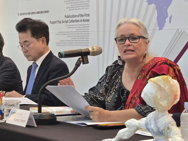 캐런 스미스 유니마 국제회장