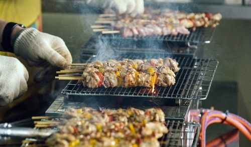 월광포차 거리의 푸짐한 음식