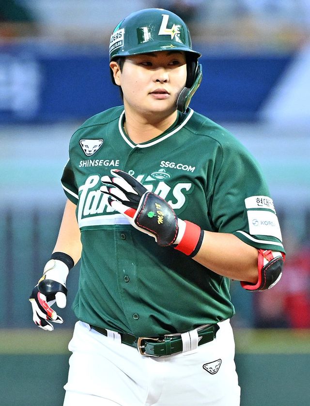 24일 LG 전에서 홈런을 친 SSG 고명준.