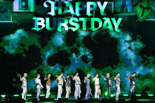 세븐틴 잠수교 공연 'B-데이 파티 : 버스트 스테이지 @잠수교'