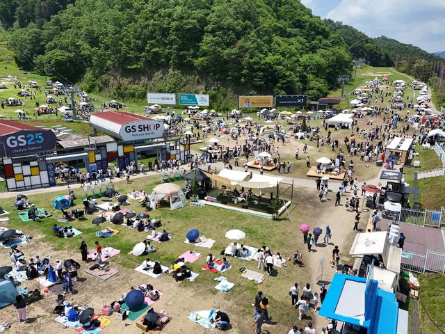 엘리시안 강촌, 빵축제 '숲 속 빵시장'