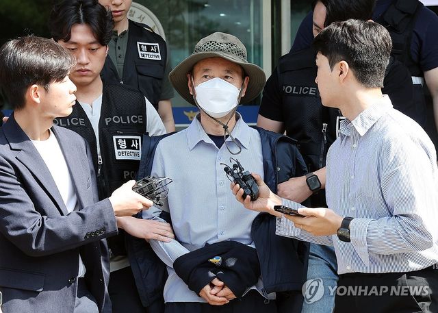 유치장 나서는 '시흥 살인사건' 피의자 차철남