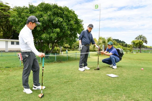 최문순 화천군수(가운데) 등 군청 실무진 일본 현지 파크골프장 방문