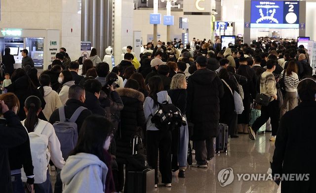 붐비는 인천공항