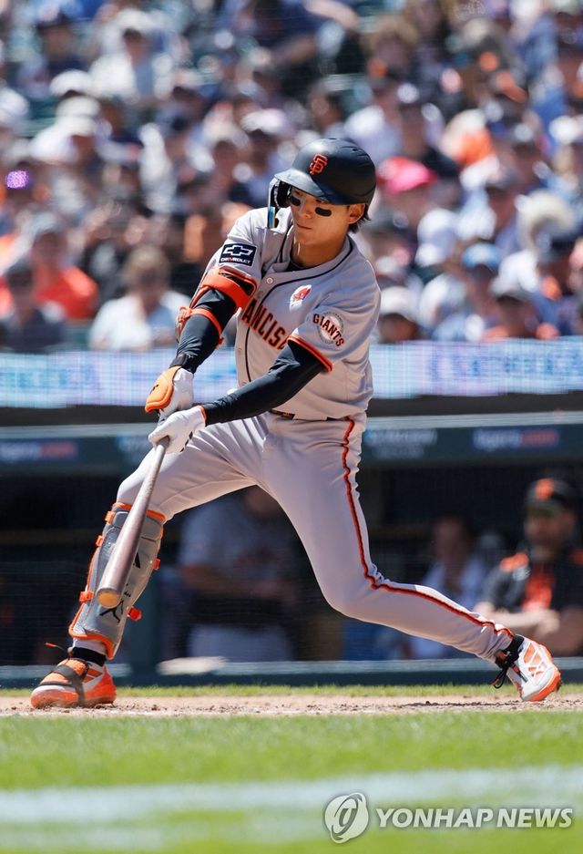 6회 배트만 갖다 대는 타격으로 안타를 만든 이정후
