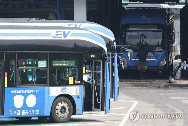 파업 앞둔 서울 시내버스