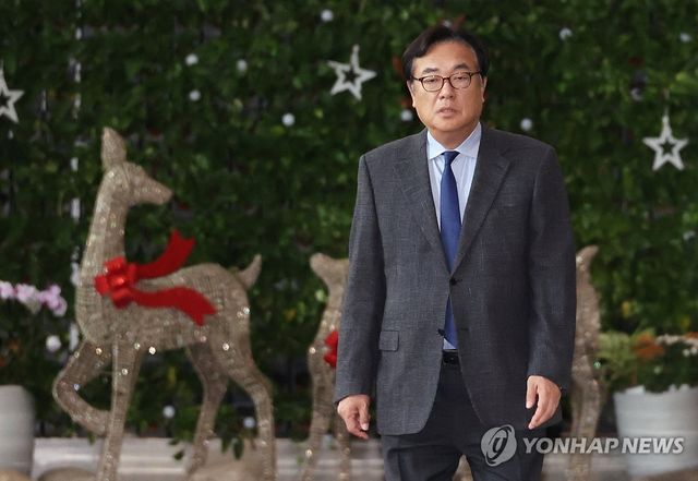 정진석 대통령비서실장