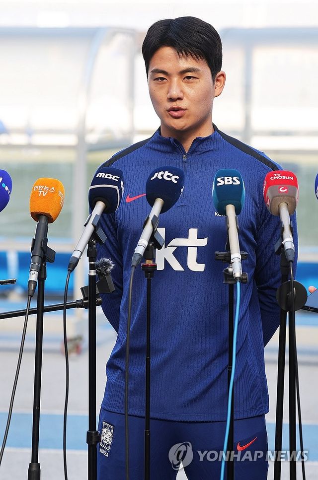 질문에 답하는 설영우